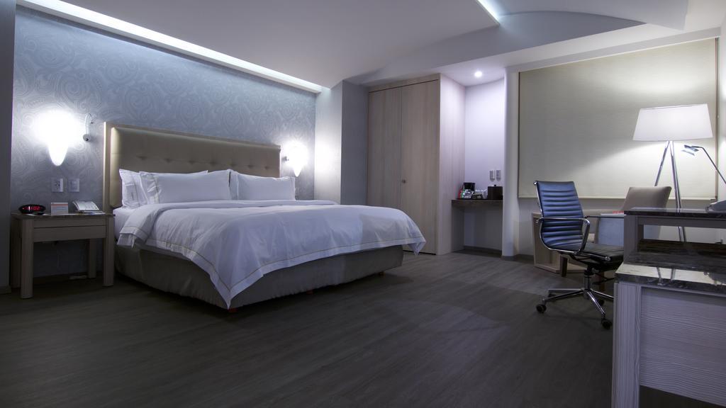 Holiday Inn Express Mexico- Toreo By Ihg Exterior foto